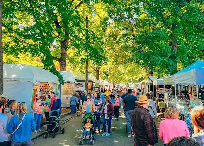 St. James Court Art Show
